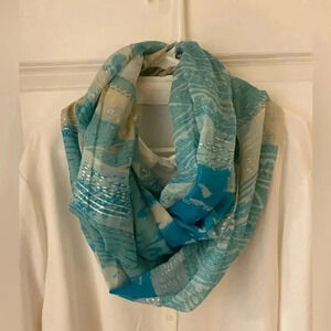 Maurices Infinity Scarf 2 Piece Set